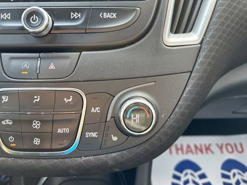 Used 2024 Chevrolet Malibu LT image 20