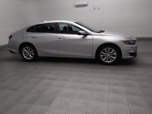Used 2021 Chevrolet Malibu LT FWD image 11