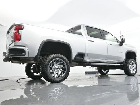 Used 2020 Chevrolet Silverado 2500 High Country w/ Z71 Off-Road Package AWD/4WD image 52
