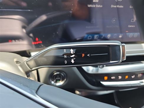 New 2025 Cadillac Lyriq Sport image 14