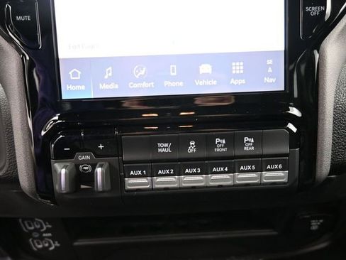 New 2026 RAM 3500 Tradesman AWD/4WD image 27