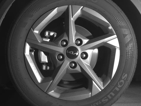 Used 2025 Kia K4 LXS image 12