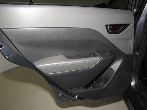 Used 2024 Subaru Crosstrek 2.0i Premium w/ Crosstrek Mirror Package AWD/4WD image 12