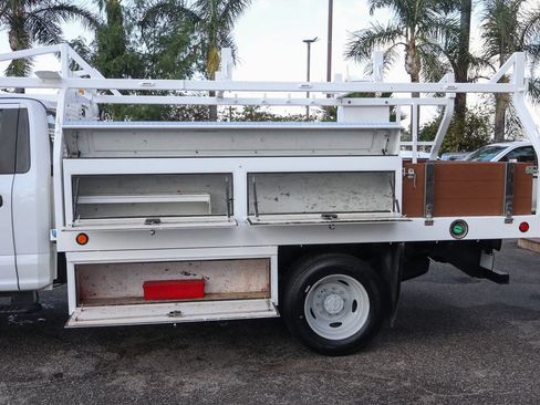 Used 2019 Ford F550 2WD Regular Cab Super Duty image 6