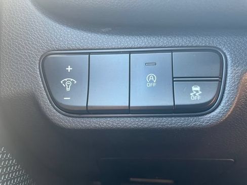 Used 2024 Kia Seltos EX AWD/4WD image 18