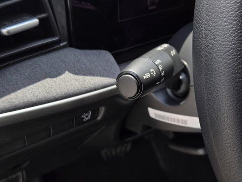 New 2026 Nissan Kicks S FWD image 17