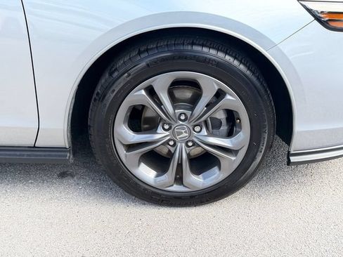 Certified 2024 Honda Accord EX image 10