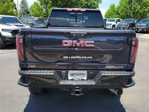 Used 2025 GMC Sierra 2500 AT4X AWD/4WD image 10