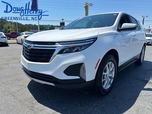 Used 2024 Chevrolet Equinox LT FWD image 1