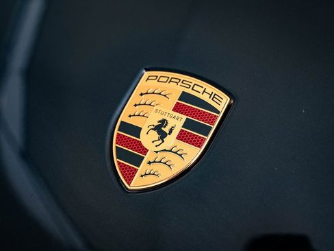 Certified 2024 Porsche Macan 4 Electric image 18