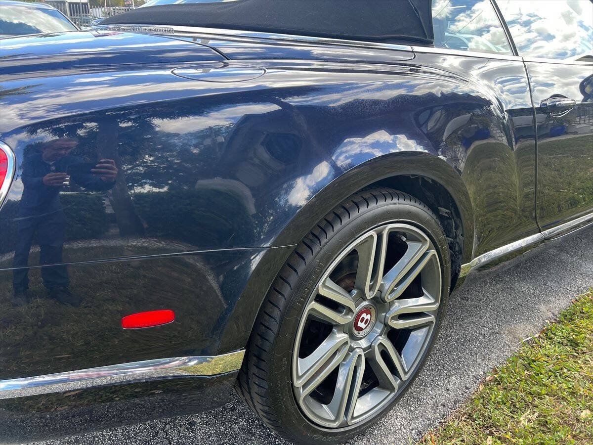 Used 2017 Bentley Continental GT AWD/4WD image 21