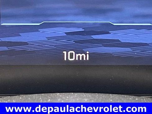 New 2026 Chevrolet Equinox EV LT image 2