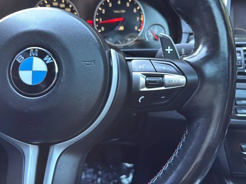 Used 2014 BMW M5 RWD image 34