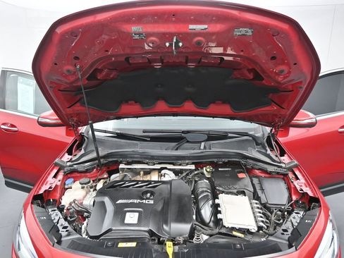 Used 2021 Mercedes-Benz GLA 45 AMG 4MATIC image 37