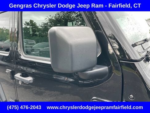 Used 2024 Jeep Wrangler Unlimited AWD/4WD image 15