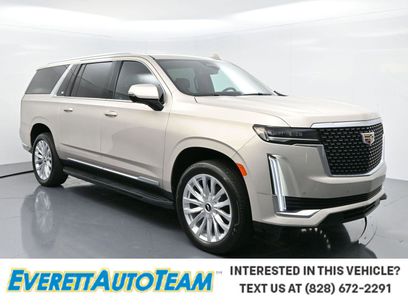 Used 2022 Cadillac Escalade ESV Luxury