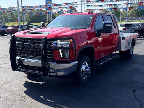 Used 2022 Chevrolet Silverado 3500 LTZ w/ LTZ Convenience Package AWD/4WD image 1