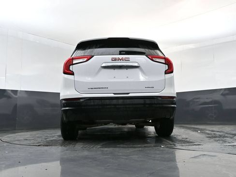 Used 2023 GMC Terrain SLE w/ Driver Convenience Package AWD/4WD image 22