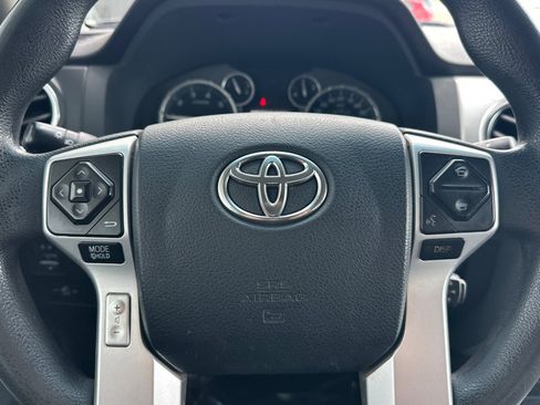 Used 2017 Toyota Tundra SR5 image 17