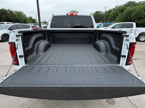 New 2026 RAM 2500 Lone Star AWD/4WD image 23