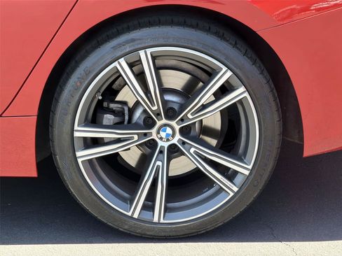 Used 2022 BMW 330i Sedan w/ Driving Assistance Package RWD image 9