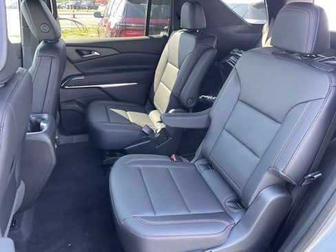New 2026 Chevrolet Traverse Z71 w/ Driver Confidence Package AWD/4WD image 23