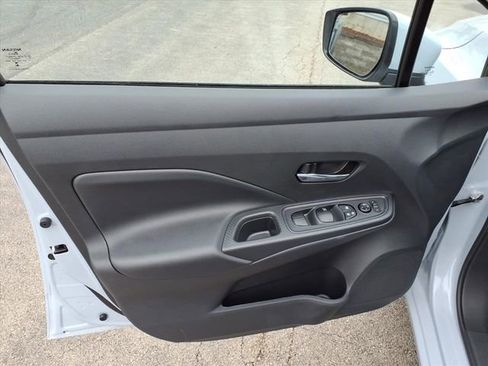 New 2025 Nissan Versa SV w/ Trunk Package image 20