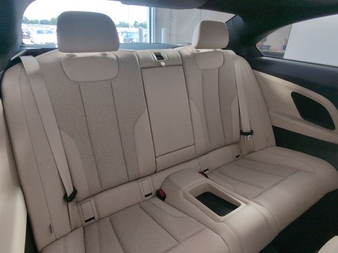 Used 2026 BMW 230i Coupe w/ Premium Package image 31