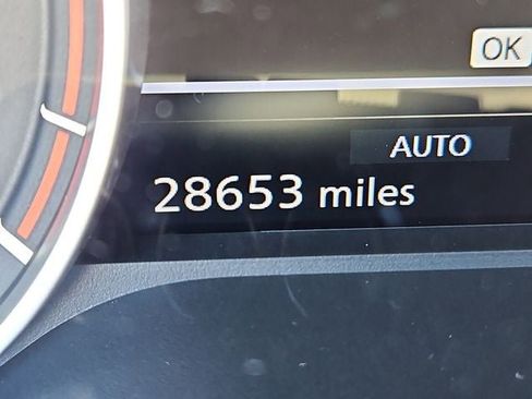 Used 2023 Nissan Rogue SL w/ SL Premium Package image 29