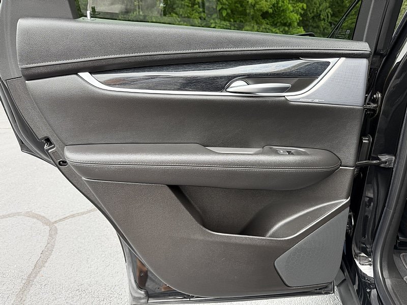 Used 2023 Cadillac XT5 Premium Luxury w/ LPO, Floor Liner Package AWD/4WD image 24