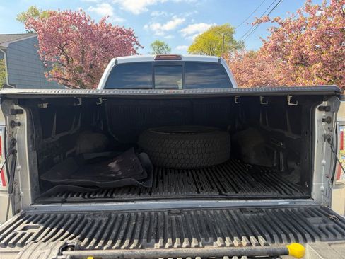 Used 2012 Ford F150 Platinum AWD/4WD image 9