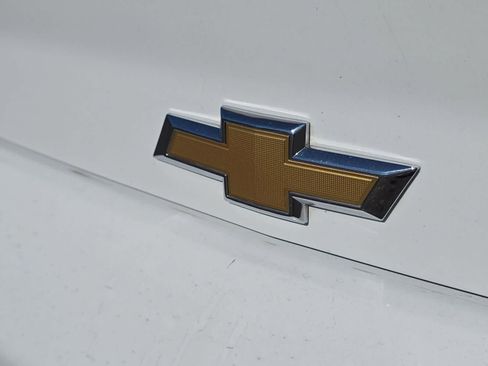 Used 2023 Chevrolet Camaro LT RWD image 33