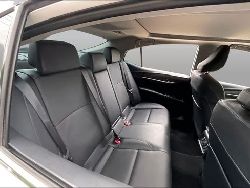 Used 2025 Toyota Camry XLE w/ Premium Package FWD image 20