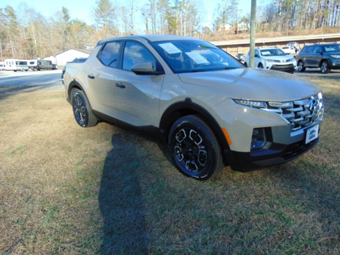 Used 2024 Hyundai Santa Cruz SEL image 31