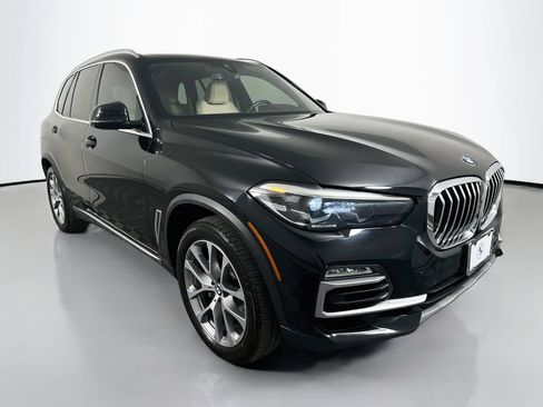 Used 2019 BMW X5 xDrive40i w/ Convenience Package AWD/4WD image 3