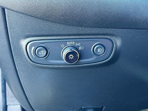 Certified 2023 Chevrolet Equinox Premier image 11