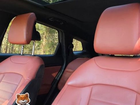 Used 2023 Kia Sportage SX image 6