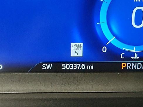 Used 2021 Ford Explorer Platinum w/ Equipment Group 601A image 16