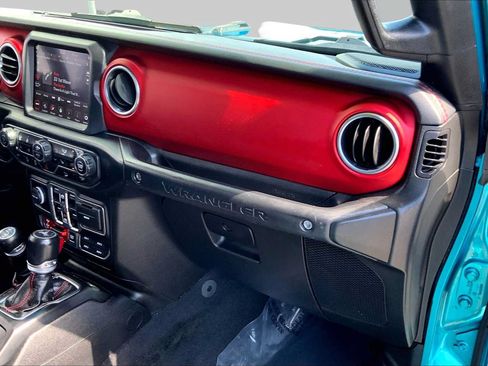 Used 2020 Jeep Wrangler Unlimited Rubicon AWD/4WD image 19