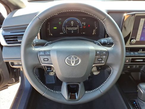 Certified 2025 Toyota Camry SE image 15