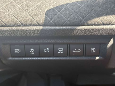 Used 2025 Toyota Camry XLE w/ Premium Plus Package FWD image 22