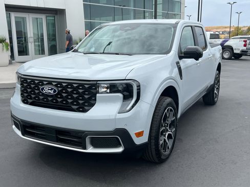 New 2025 Ford Maverick Lariat w/ 4K Tow Package AWD/4WD image 2