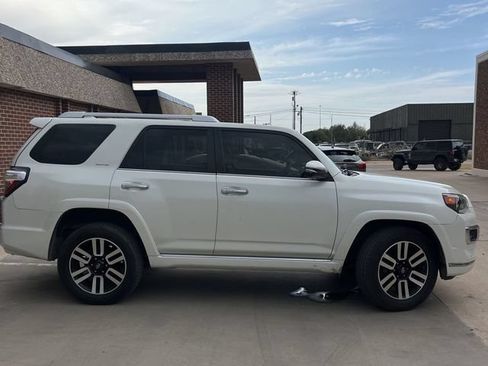 Used 2019 Toyota 4Runner Limited AWD/4WD image 5