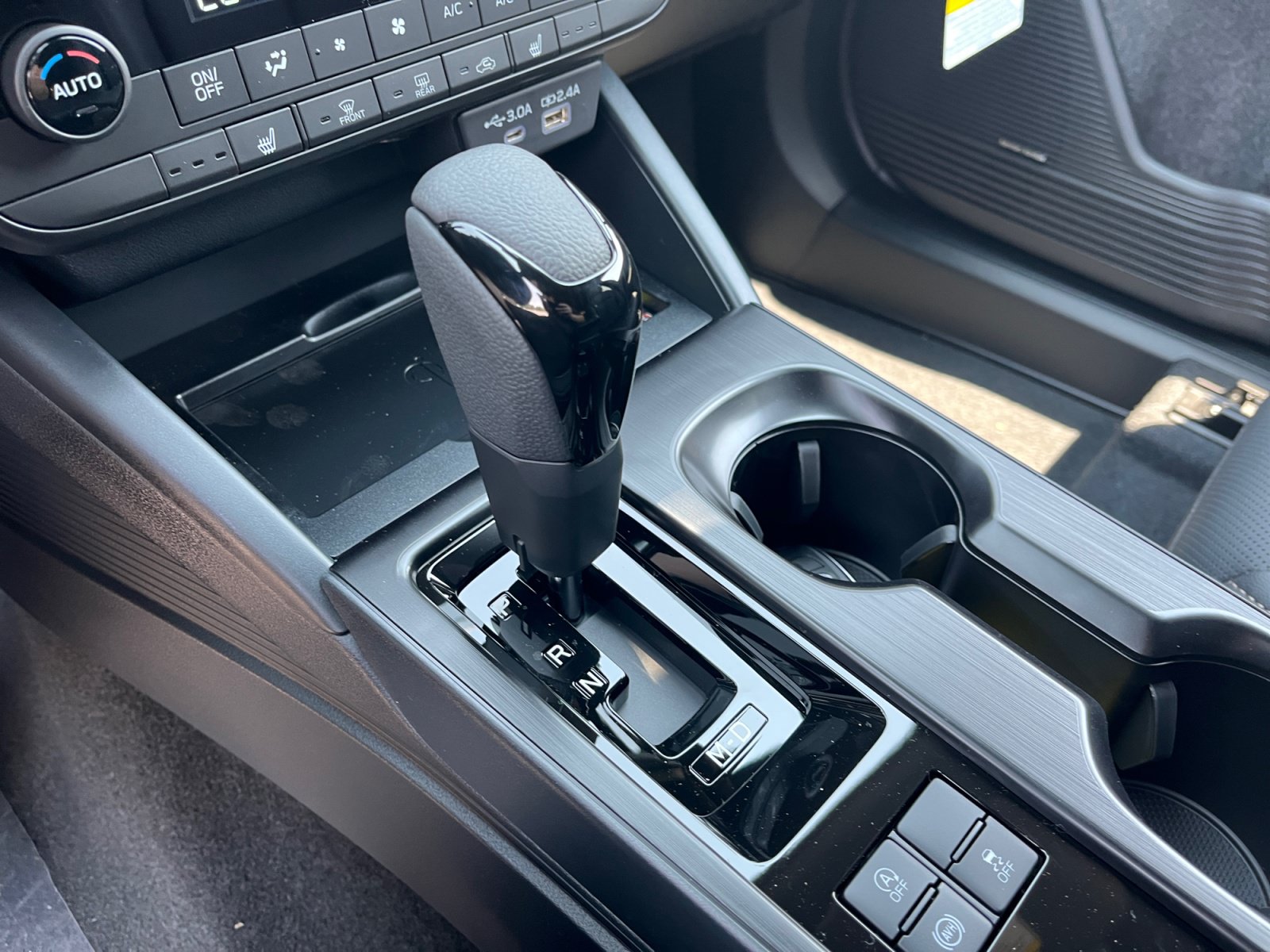 New 2026 Subaru Outback Limited AWD/4WD image 15