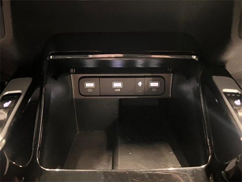 Used 2023 Kia Sorento SX image 31