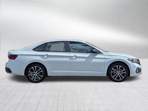 Certified 2023 Volkswagen Jetta Sport FWD image 8