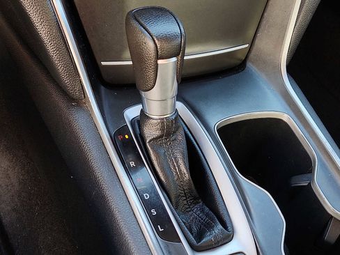 Used 2019 Honda Accord LX image 14