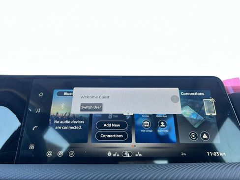 New 2026 Nissan Kicks SR image 8