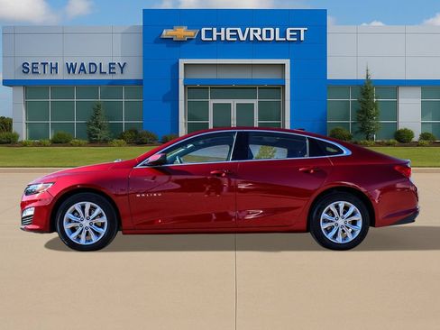 Used 2024 Chevrolet Malibu LT FWD image 4