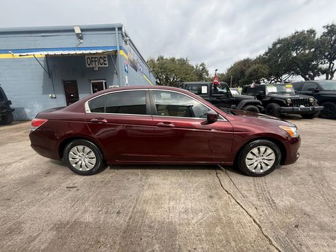 Used 2010 Honda Accord LX image 8